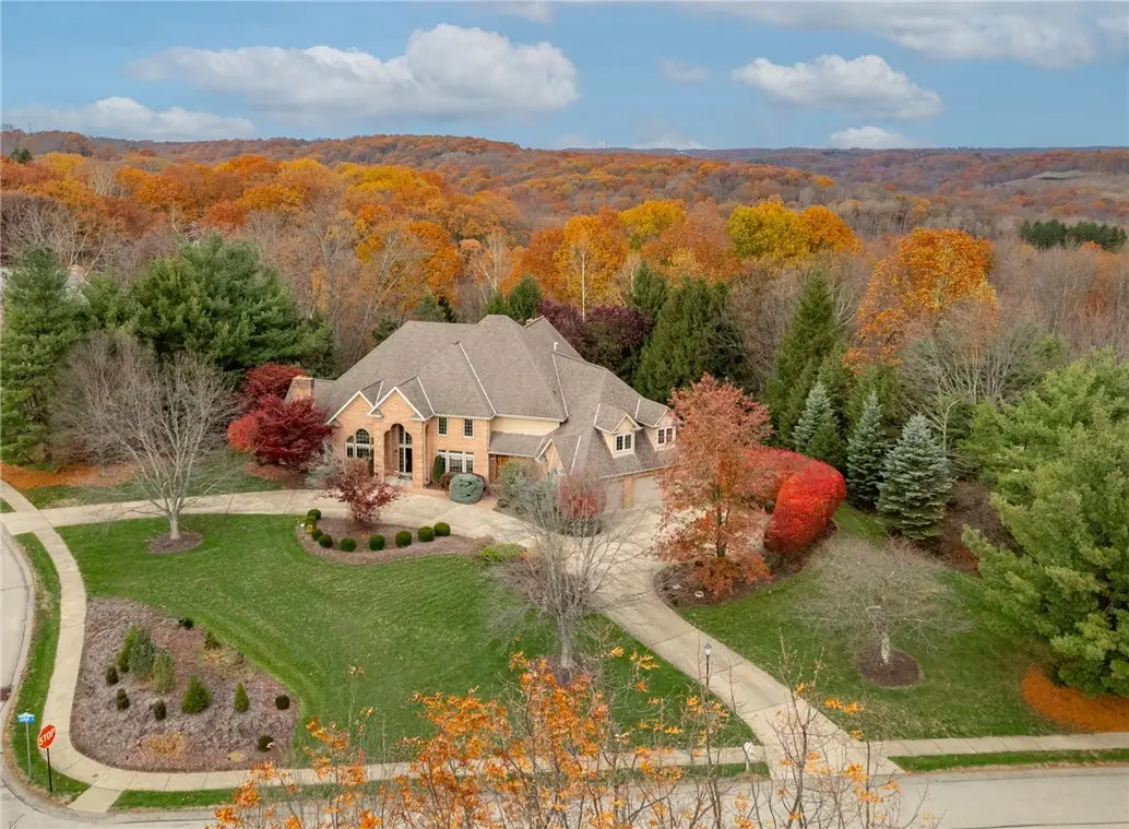 2133 Legran Dr, Hampton, PA 15044 - Image #1