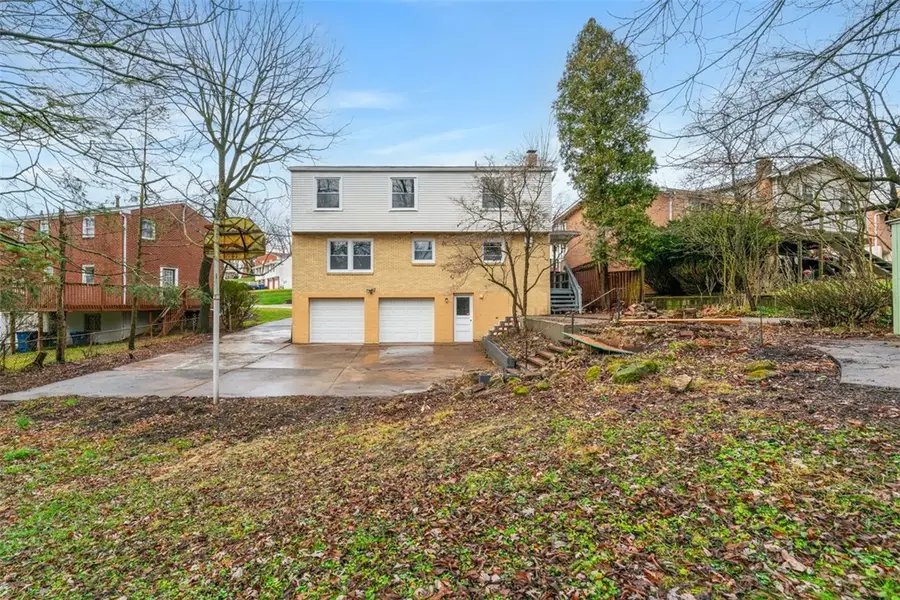 176 Colonial Village Drive, Penn Hills, PA 15235 - Image #2