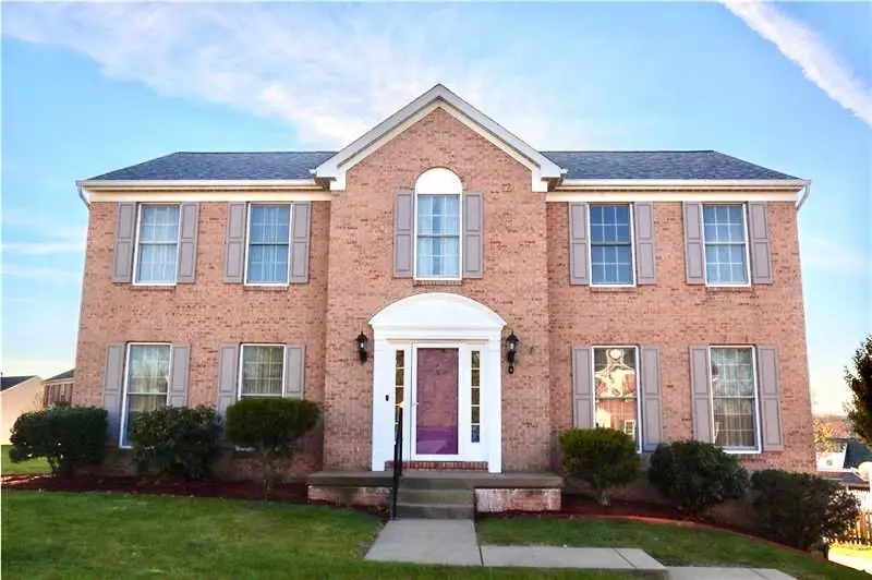 616 Macassar Dr, Baldwin, PA 15236 - Image #1