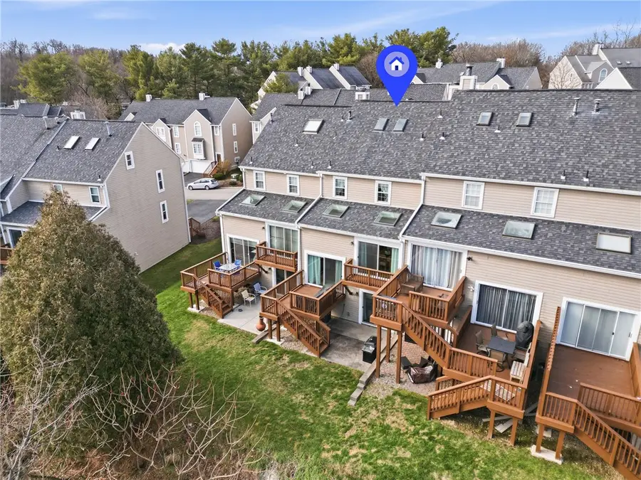 2657 Hunters Point Drive, Franklin Park, PA 15090 - Image #2