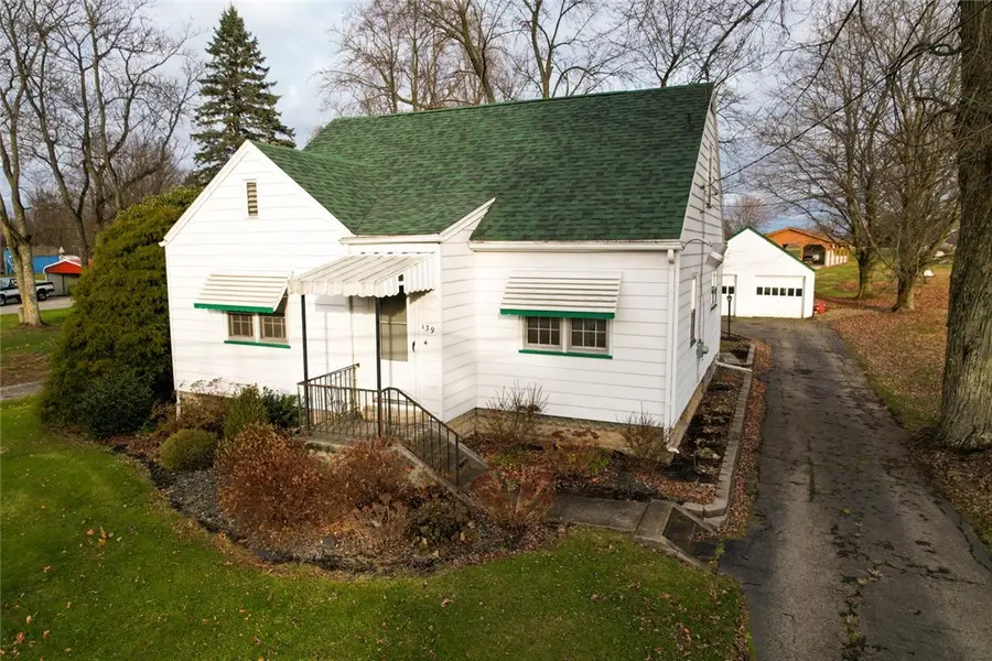 139 N Franklin St, Prospect, PA 16052 - Image #2