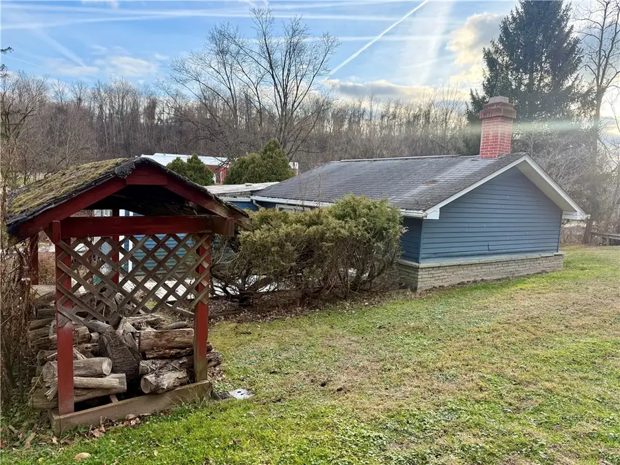 233 Huntingdon Rd, Wyano, PA 15679 - Image #3