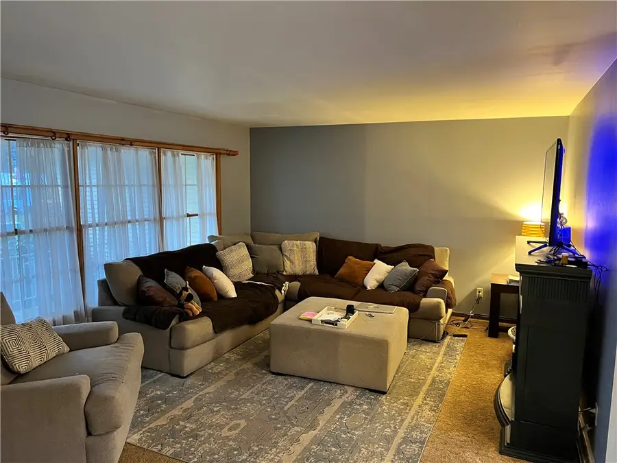 6 Southridge Rd, Hempfield, PA 16125 - Image #3