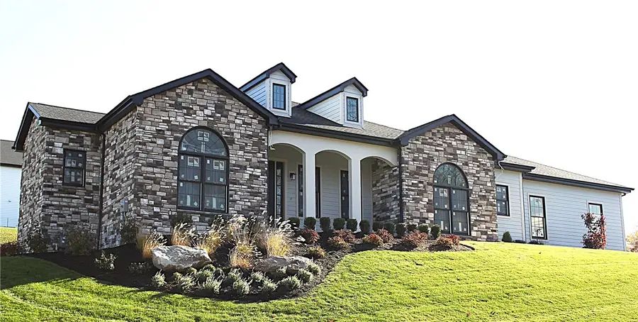 1044 Hillstone Village Drive, Murrysville, PA 15632 - Image #2