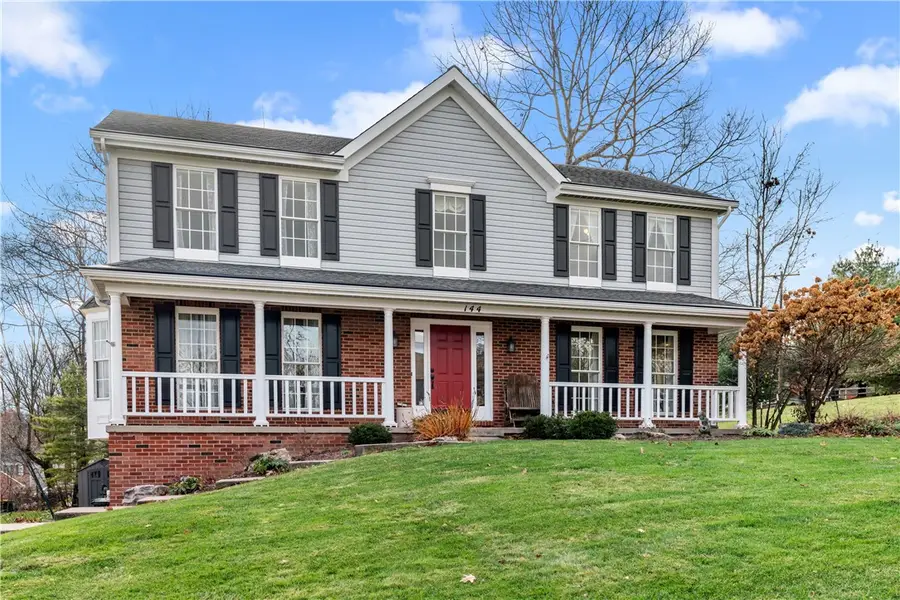 144 Stonewood Dr, Bethel Park, PA 15102 - Image #2