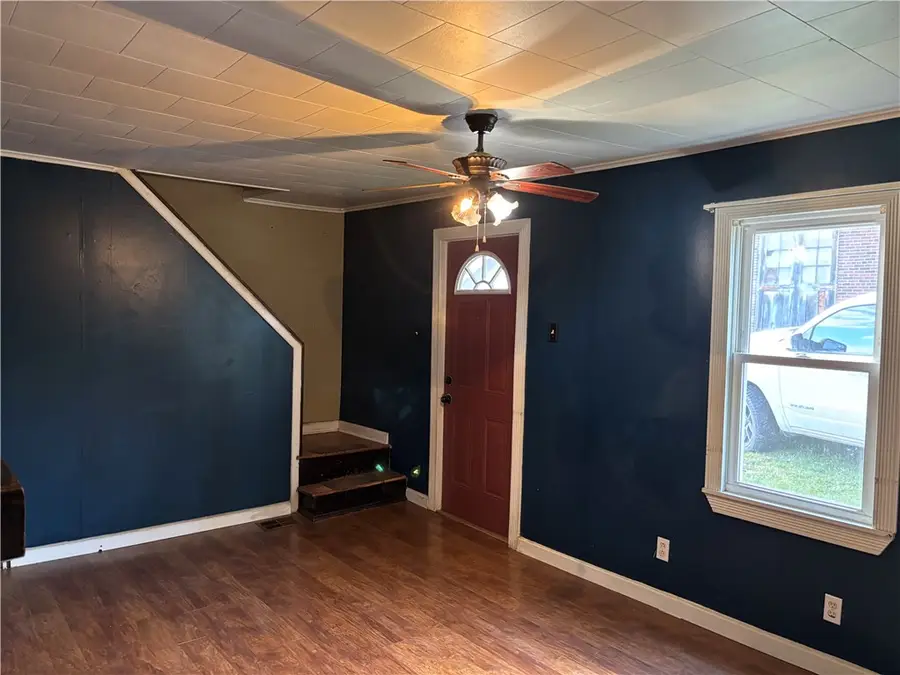 89 1/2 N Maiden St, Waynesburg, PA 15370 - Image #2