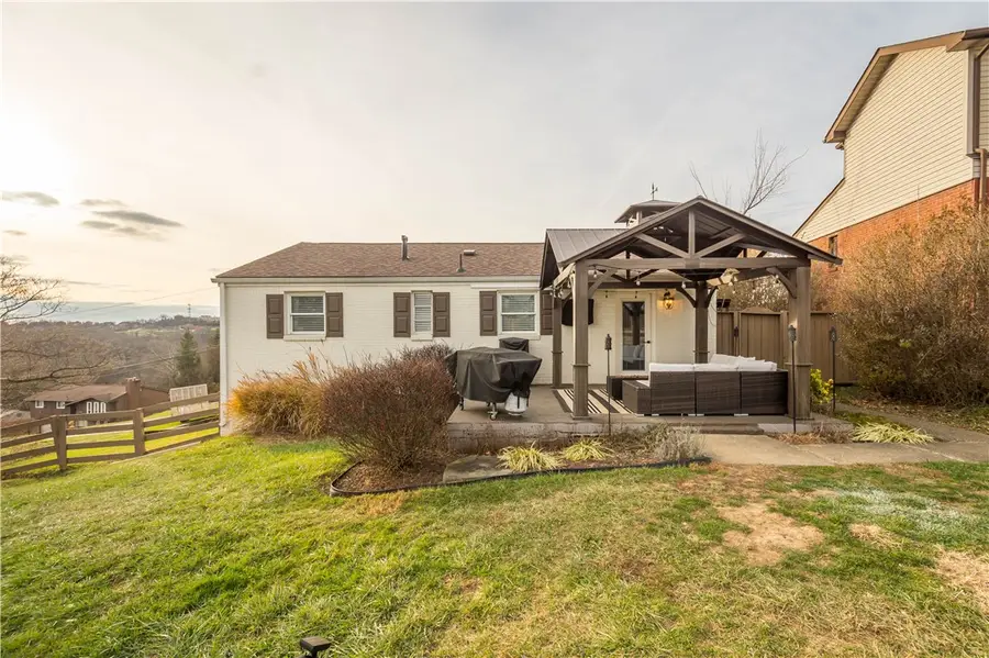 407 Payne Hill Rd, Jefferson Hills, PA 15025 - Image #2