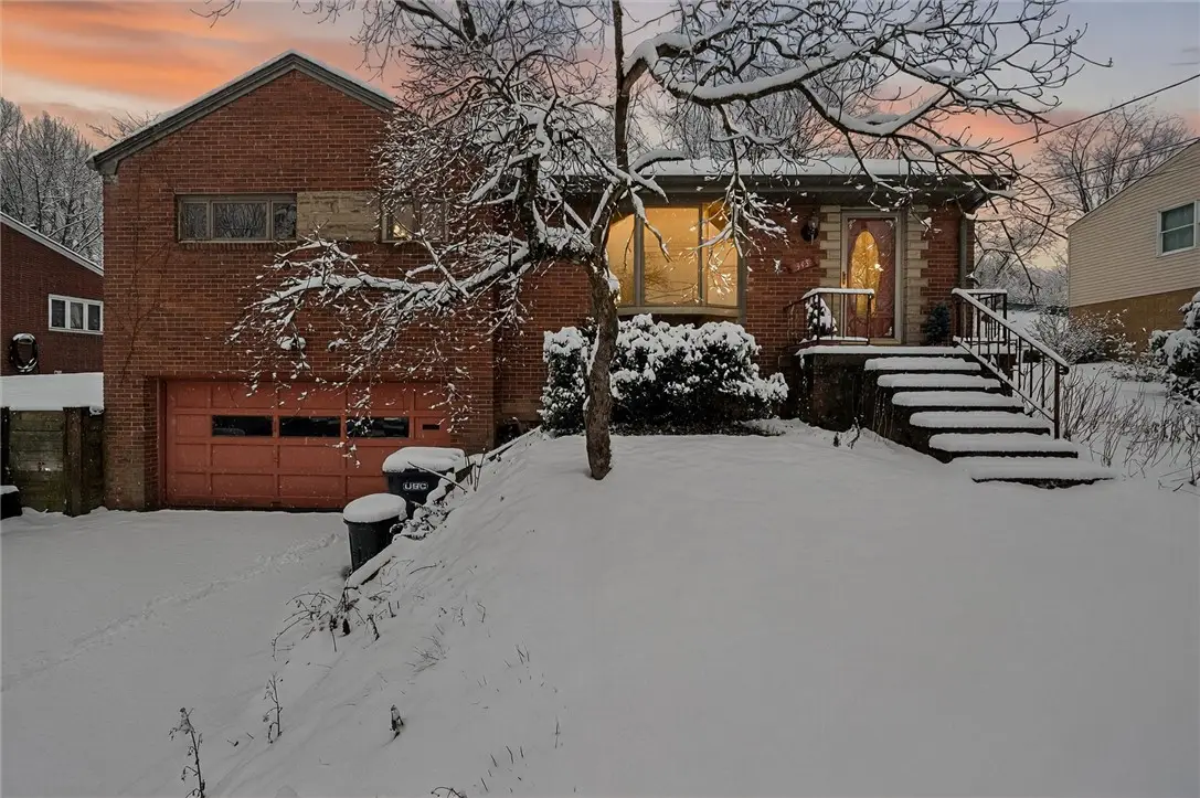 343 Long Dr, Upper Saint Clair, PA 15241 - Image #1