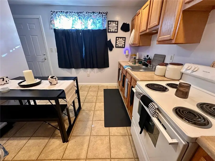 4505 Bataan Ave, Clairton, PA 15025 - Image #3