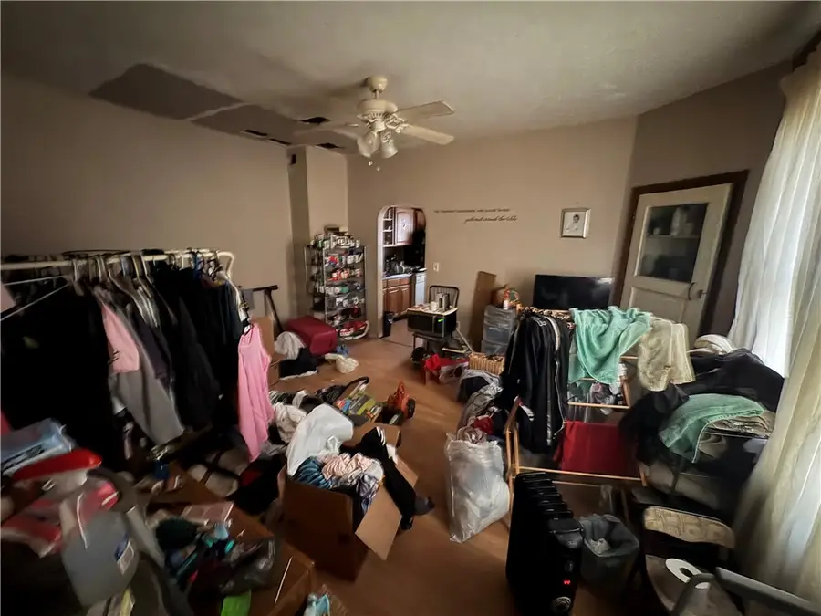 240 Noblestown Rd, Carnegie, PA 15106 - #3