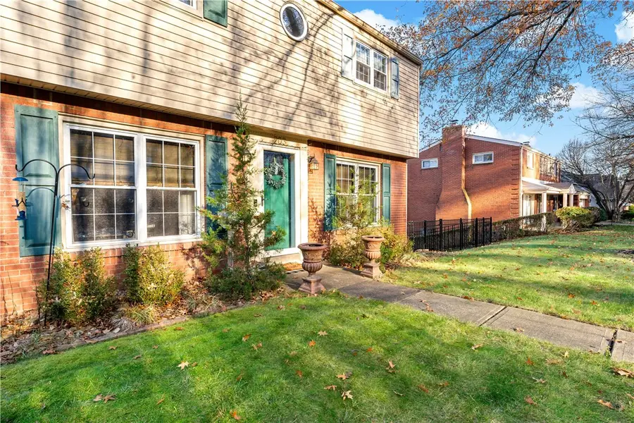 203 Washington Rd, Forest Hills, PA 15221 - Image #2