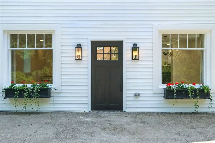 4978 South Pioneer Rd, Hampton, PA 15044 - Image #2