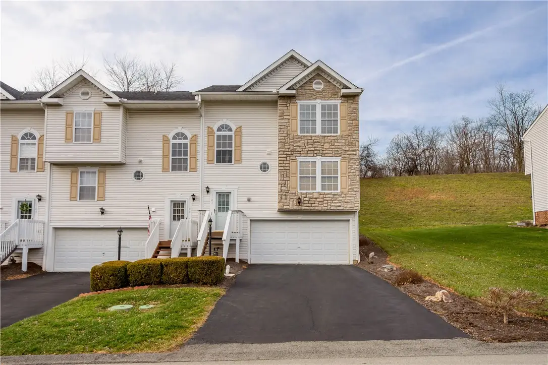 1143 Arrowhead Dr, South Strabane Township, PA 15301 - Image #1