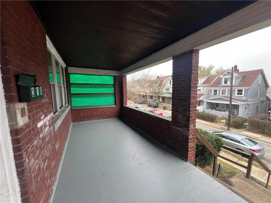 216 Suncrest St, Pittsburgh, PA 15210 - Image #3