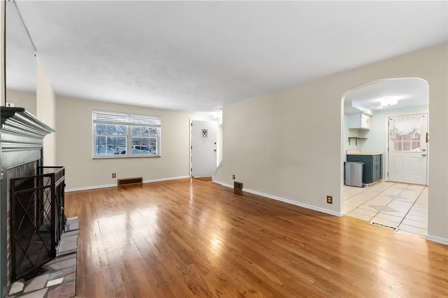 1468 Navahoe Drive, Mount Lebanon Township, PA 15228 - Image #2