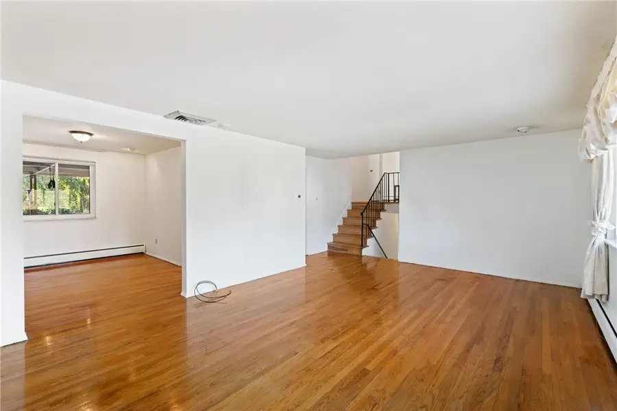 169 Elatan Dr, Mount Lebanon Township, PA 15243 - Image #3