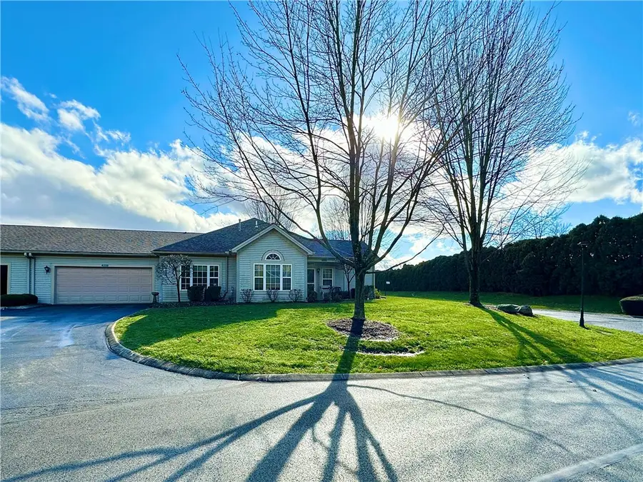 3534 Hunters Woods Blvd #3, Neshannock Township, PA 16105 - Image #2