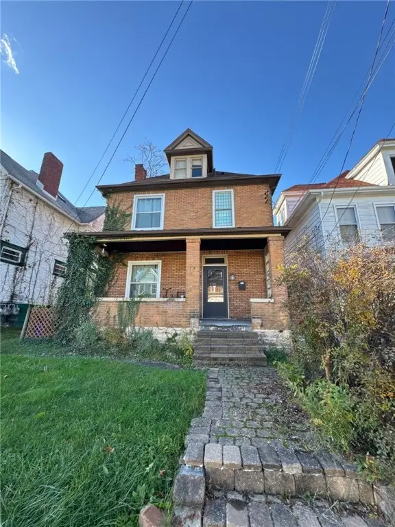 1050 Vance Ave, Coraopolis, PA 15108 - Image #1