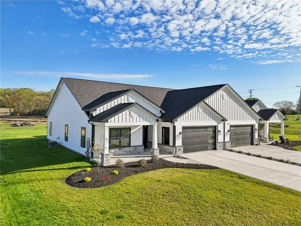 399 Raymaley Rd #110, Penn Township, PA 15636 - Image #1