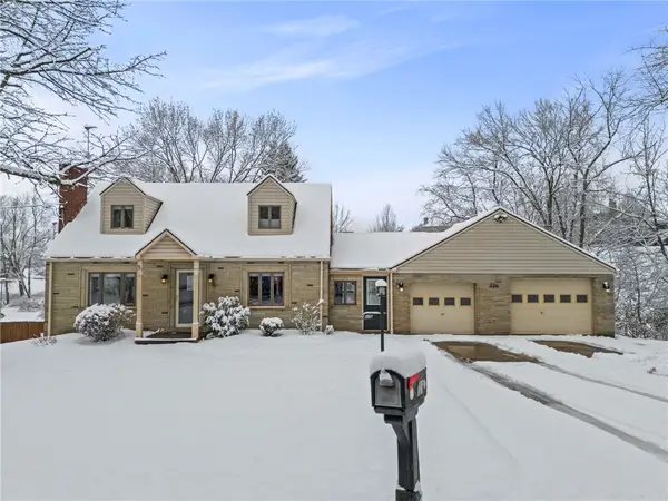 226 Brookwood Rd, Peters Twp, PA 15367