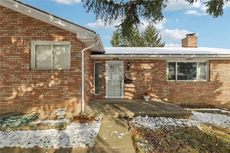 1804 Iowa Ave, West Mifflin, PA 15122 - Image #3