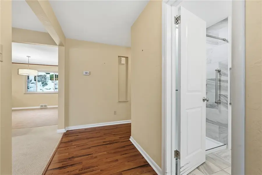 1163 Driftwood Drive, Mount Lebanon Township, PA 15243 - Image #3