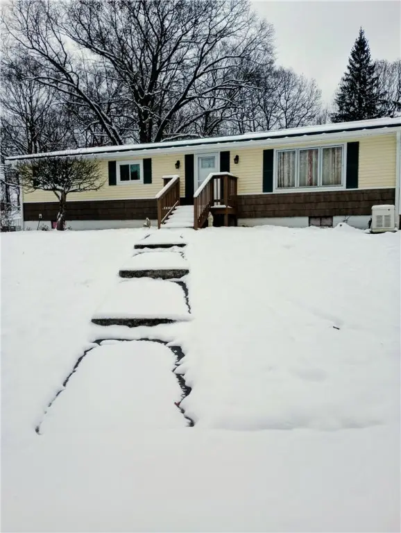 133 Gilmore Dr, Clinton Twp, PA 16374