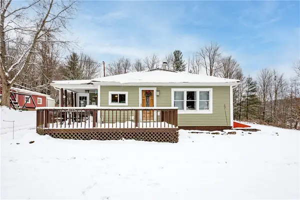 368 Fairview Rd, Fredonia, PA 16124