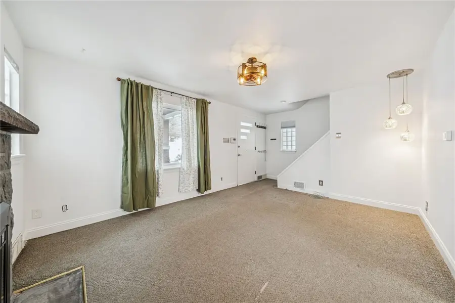 548 Ridge Ave, East Pittsburgh, PA 15112 - Image #3