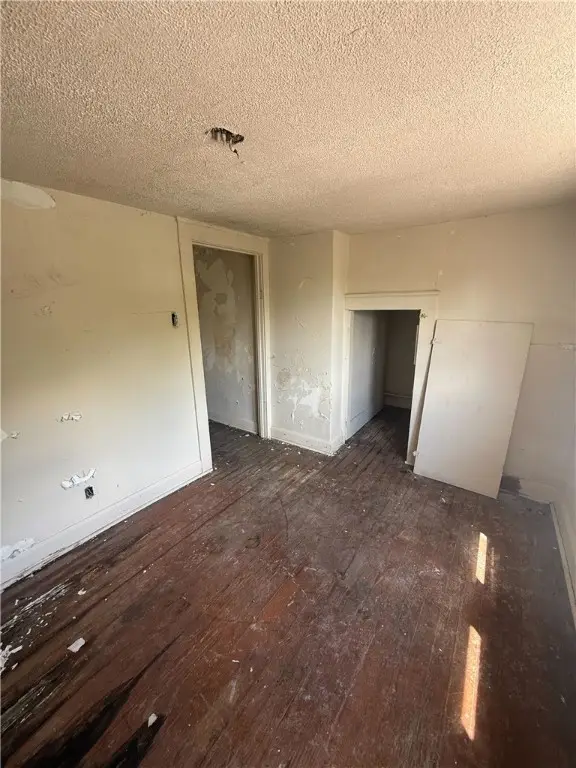 344 Smithfield St, Oakland, PA 16101 - Image #3