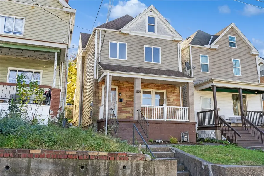 253 Southern Ave, Mount Washington, PA 15211 - Image #2