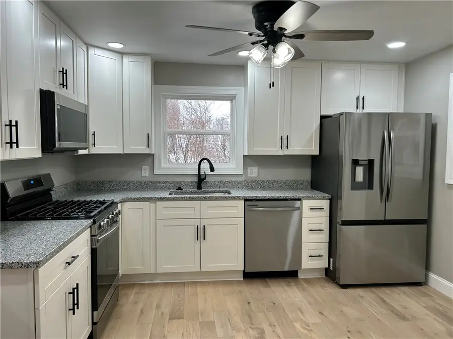 111 Eastern Dr, Lower Burrell, PA 15068 - Image #2