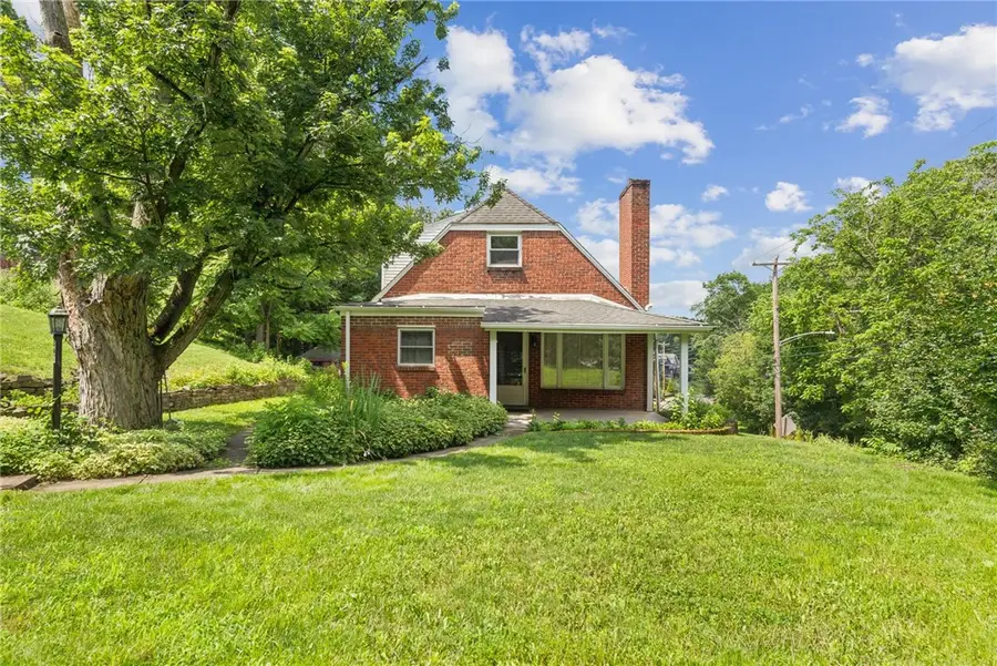 305 Beadling Rd, Mount Lebanon Township, PA 15228 - Image #3