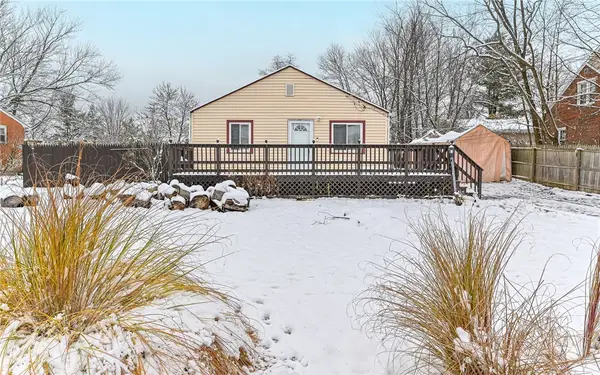 2851 Bella Vista Dr, Hampton, PA 15101