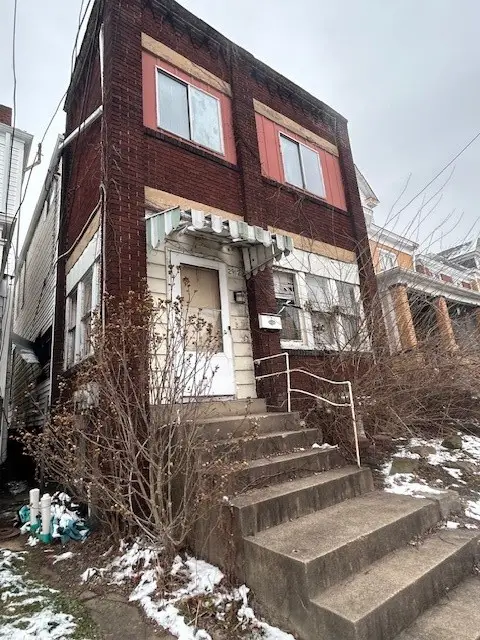 2912 Merwyn Ave, Pittsburgh, PA 15204 - Image #2