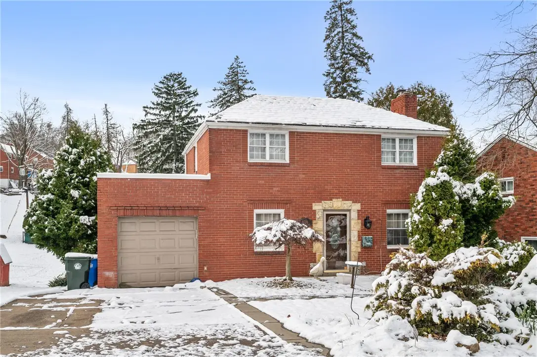 4706 E Willock Rd, Whitehall, PA 15227 - Image #1