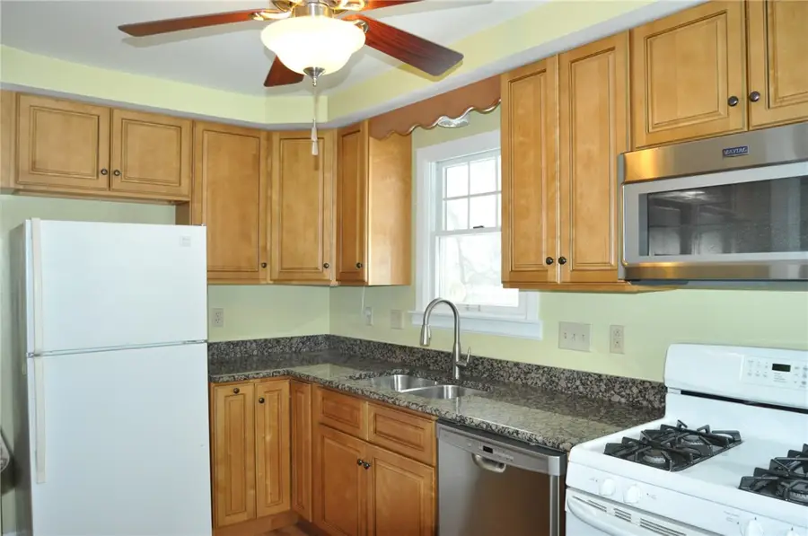 1032 Evergreen Ave, Greensburg, PA 15601 - Image #2