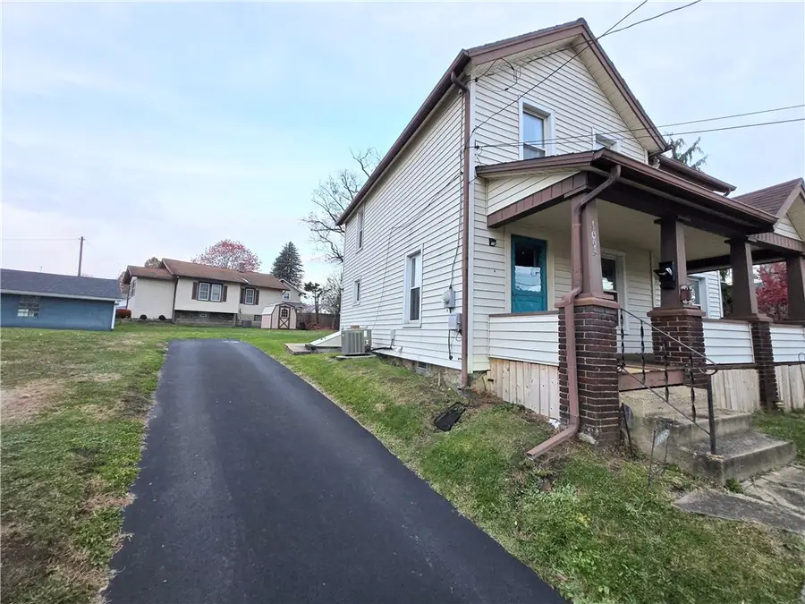 1005 Griswold St, Sharon, PA 16146 - Image #2