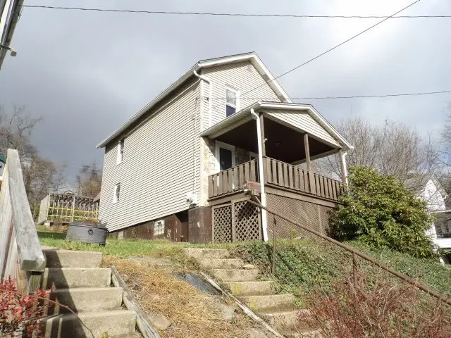 1019 Arlington Avenue, Jeannette, PA 15644 - Image #3