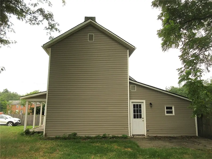 931 Mapletown, Greensboro, PA 15338 - Image #2