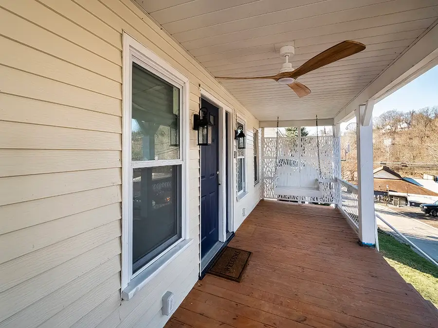 106 Piersol Ave, Bentleyville, PA 15314 - Image #2