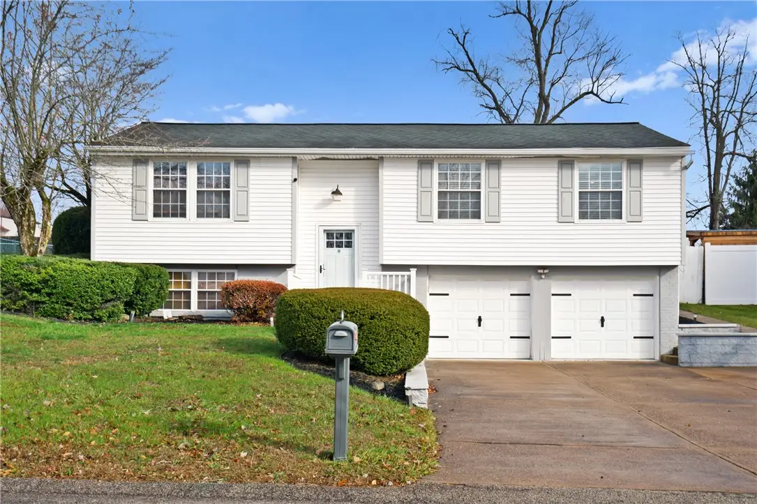 1877 George Cir, North Huntingdon, PA 15642 - Image #1