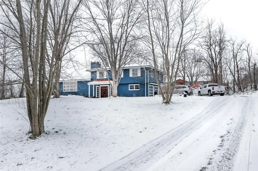 722 Connellsville Ave, Bullskin, PA 15425 - Image #3