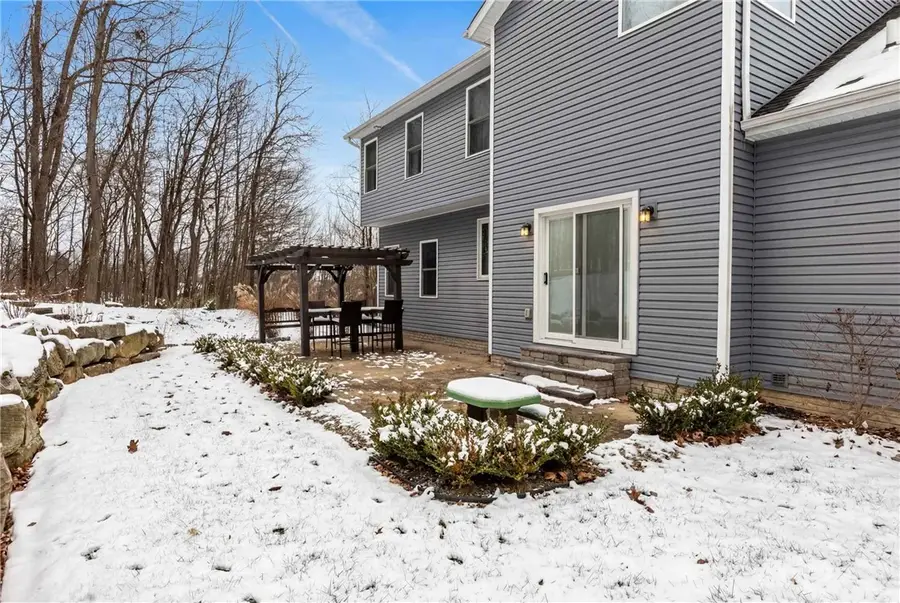 206 Gabrielle Dr, Allegheny, PA 15068 - Image #2