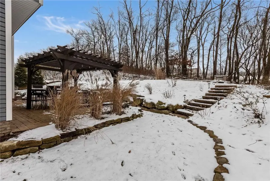 206 Gabrielle Dr, Allegheny, PA 15068 - Image #3