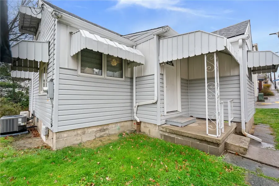 2401 Salisbury St, Pittsburgh, PA 15210 - Image #3