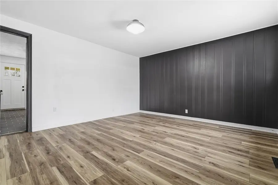 236 E 18th Ave, Homestead, PA 15120 - Image #3