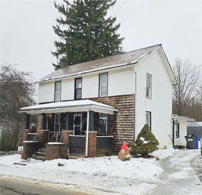 302 W Cooper St, Slippery Rock, PA 16057 - Image #1