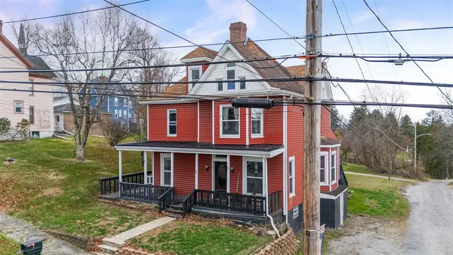 7 N Liberty Rd, West Alexander, PA 15376 - Image #3