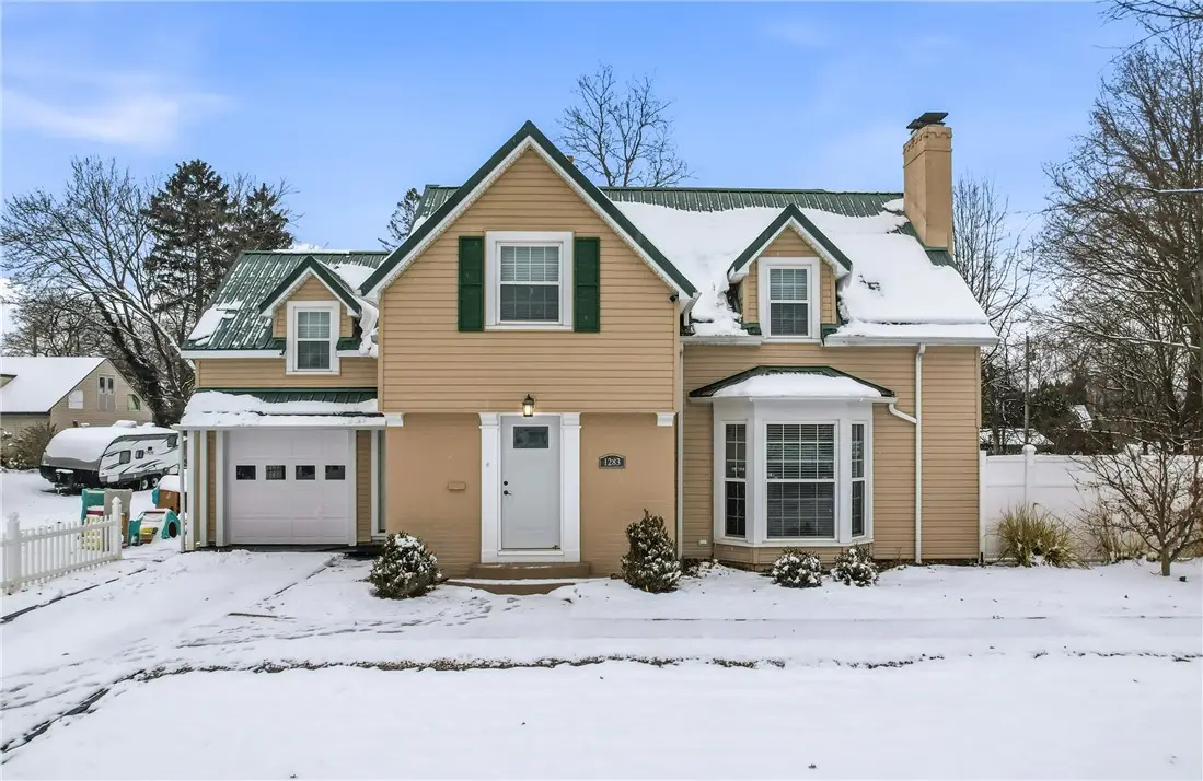 1283 Ashton Rd, Sharon, PA 16146 - Image #1